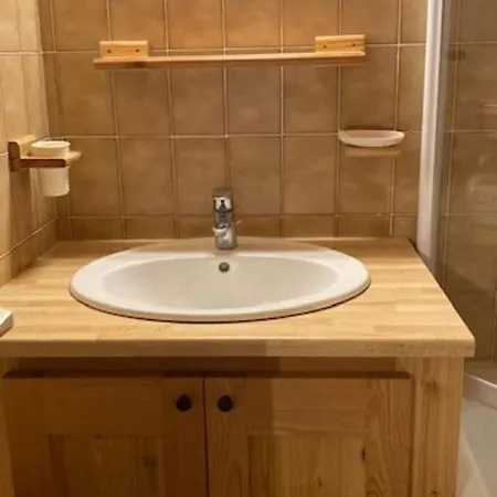 Apartment Le Sourail Chez Tad - Family Flat For 6 Persons La Grave